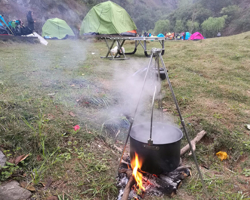 Camping outdoor campfire tripod